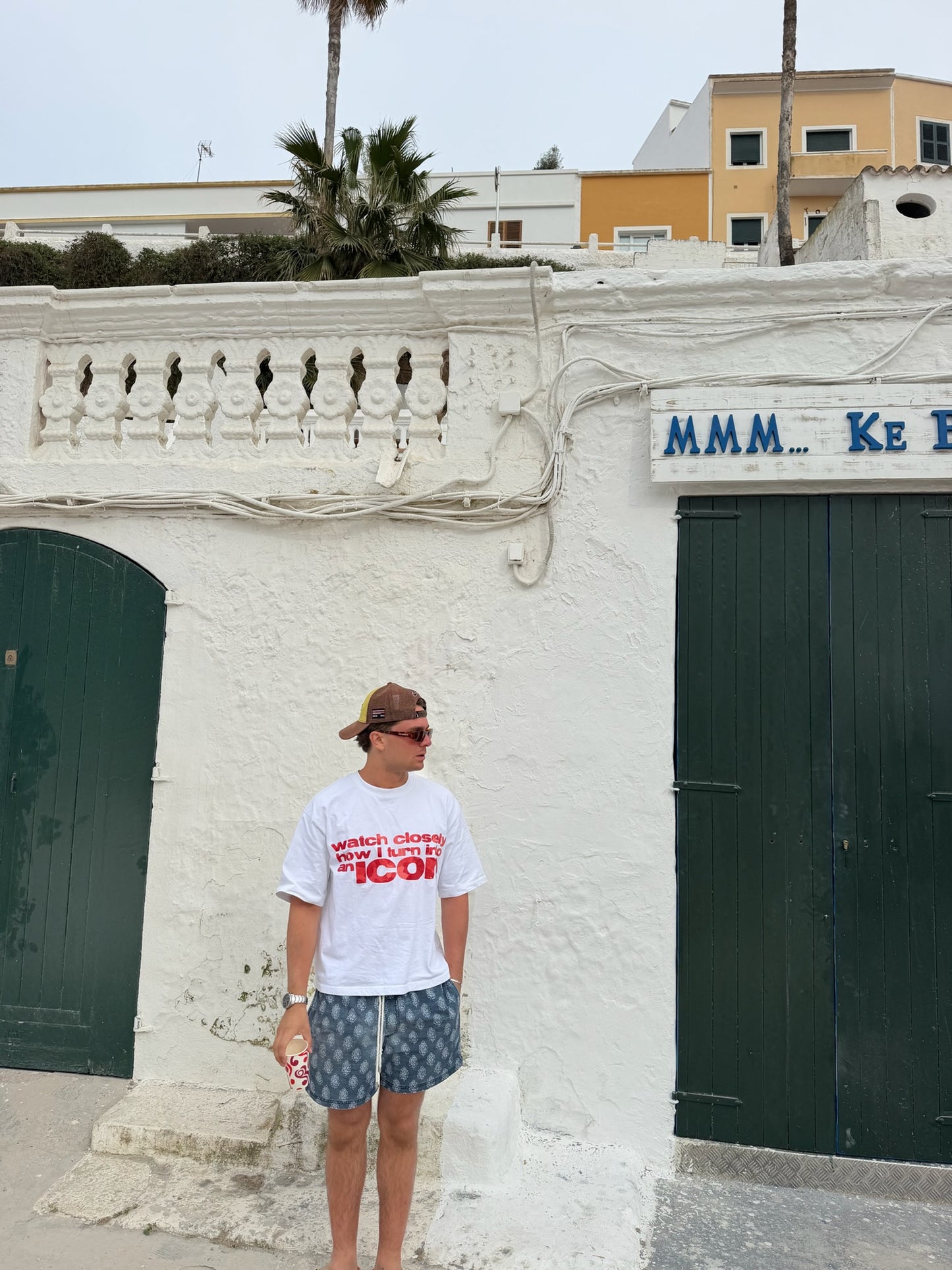 RED ICON TEE
