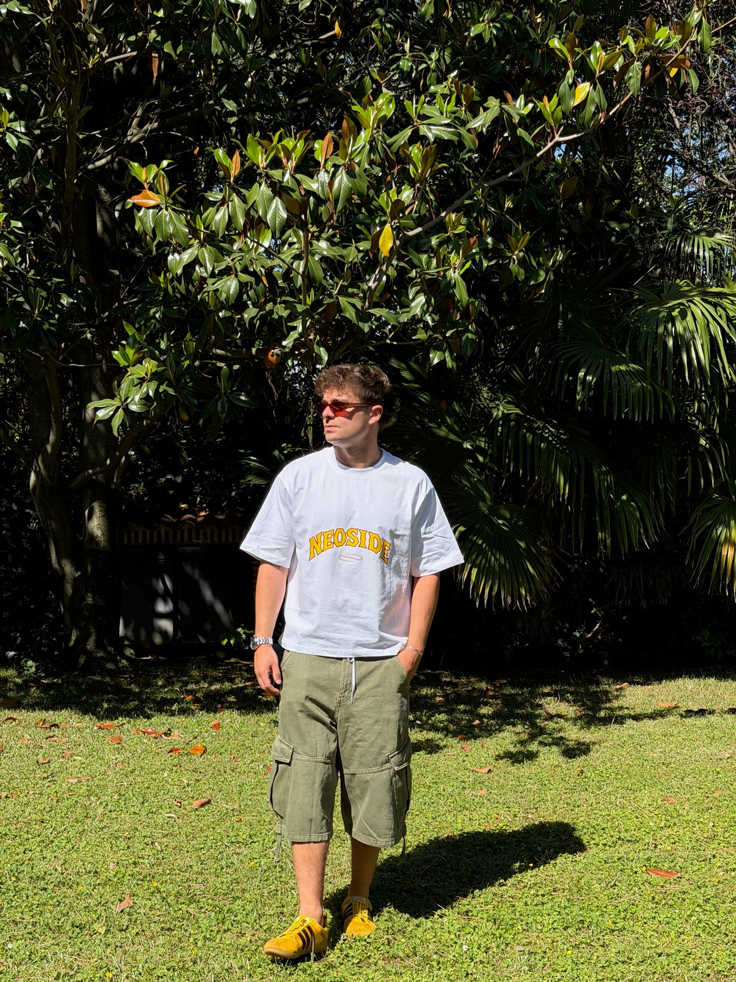 GOLDEN COAST TEE